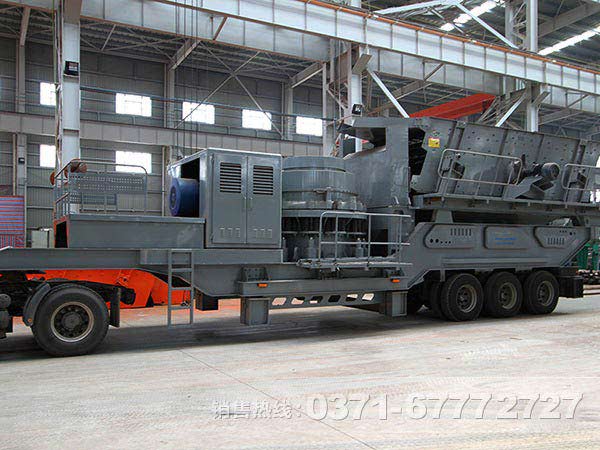 建筑垃圾移動破碎設(shè)備“三重效益”保駕護航