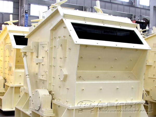 反擊式破碎機(jī) 反擊式破碎機(jī)