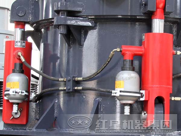 金礦石圓錐破碎機(jī)液壓缸