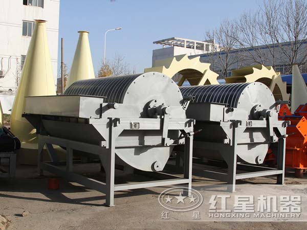 鏡鐵礦選礦設備生產(chǎn)廠家