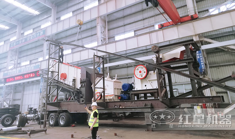 紅星機器移動制砂機生產車間 紅星機器移動制砂機生產車間