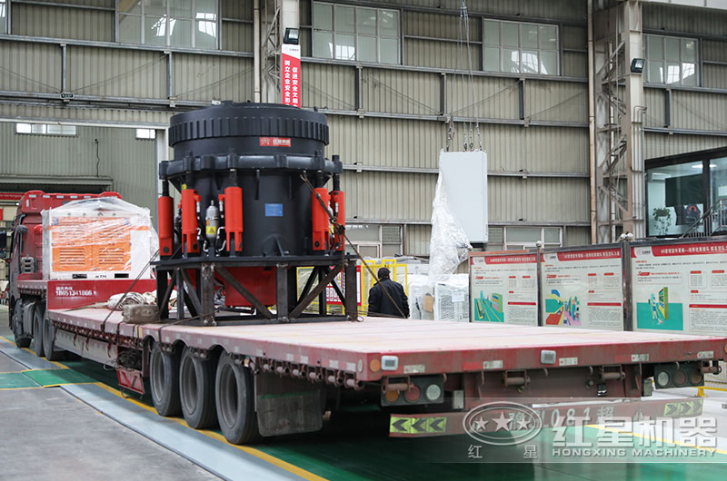 設(shè)備裝車發(fā)貨現(xiàn)場 設(shè)備裝車發(fā)貨現(xiàn)場