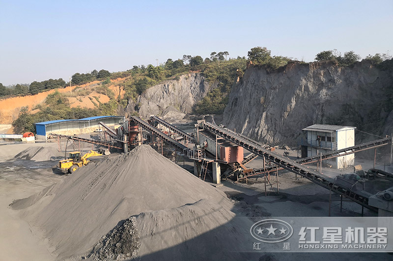 300噸花崗巖石料生產線配置方案（含現(xiàn)場視頻）