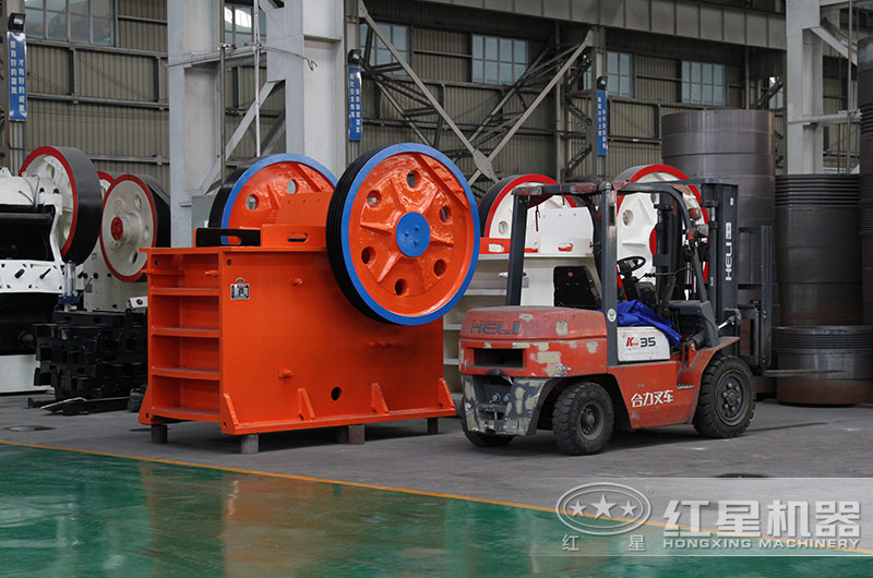 一個(gè)采石場投資一套大型鵝卵石破碎生產(chǎn)設(shè)備需要多少錢？