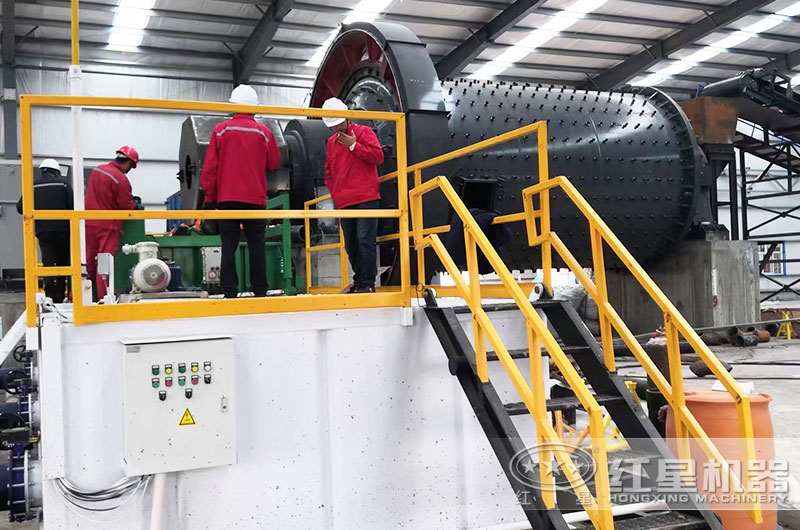 球磨機(jī)制砂現(xiàn)場(chǎng)圖片 球磨機(jī)制砂現(xiàn)場(chǎng)圖片