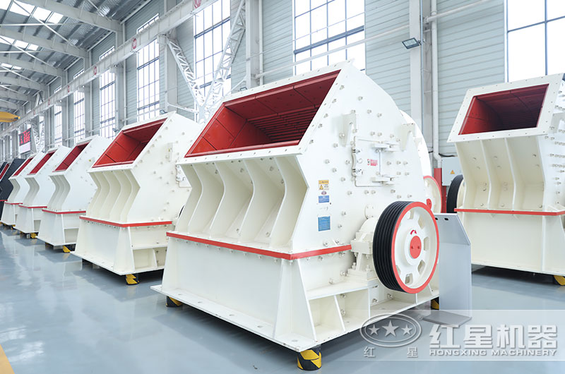 錘式煤矸石破碎機(jī)圖片 錘式煤矸石破碎機(jī)圖片