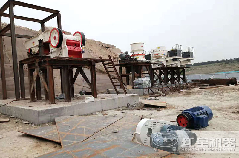 鄂破圓錐破組合生產(chǎn)時(shí)產(chǎn)量300噸 鄂破圓錐破組合生產(chǎn)時(shí)產(chǎn)量300噸