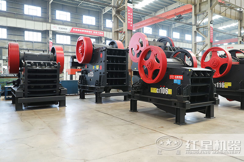 顎式煤矸石破碎機(jī)圖片 顎式煤矸石破碎機(jī)圖片