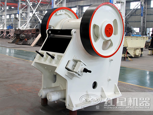 對比傳統(tǒng)鄂破機，新一代歐版鄂式破碎機具有哪些優(yōu)勢？