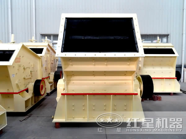 反擊破一小時(shí)可破幾噸石料？可實(shí)現(xiàn)一小時(shí)800噸嗎？