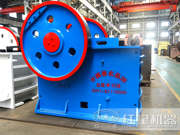 150×250顎式破碎機(jī)小體格擁有大能量， 輔助客戶創(chuàng)高收