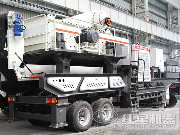 日出400立方的移動碎石碾沙機，流動破碎得心應(yīng)手