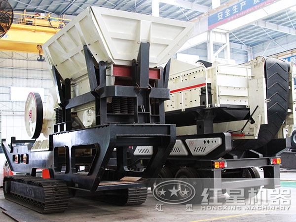 市場(chǎng)青石移動(dòng)碎石機(jī)多少錢(qián)一臺(tái)？貴不貴？