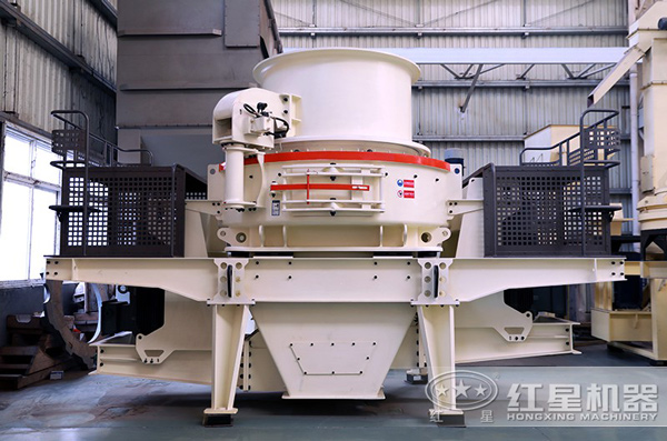 哪里有賣河卵石碎沙機(jī)的，多少錢？