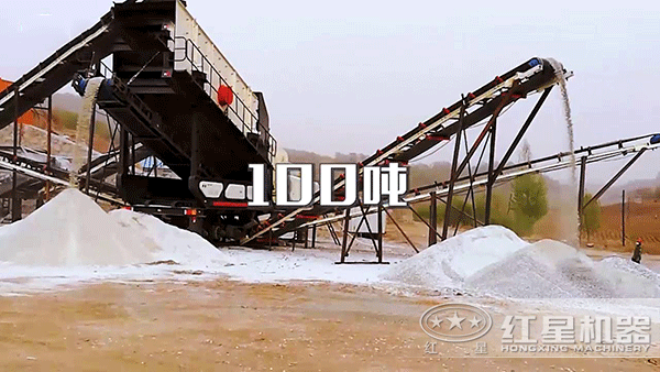 小型移動(dòng)軋石機(jī)價(jià)格多少錢一臺(tái)？有除塵設(shè)備嗎?