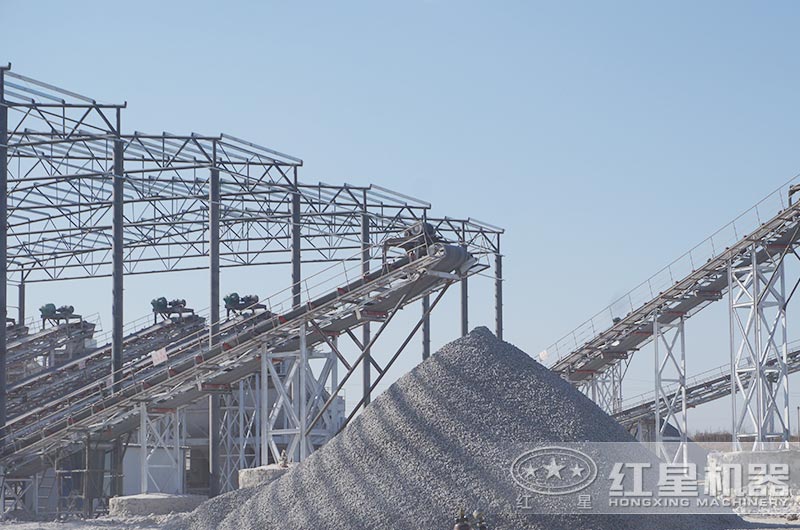 大型全套碎石破碎機(jī)價(jià)格多少錢(qián)？哪里有賣(mài)？