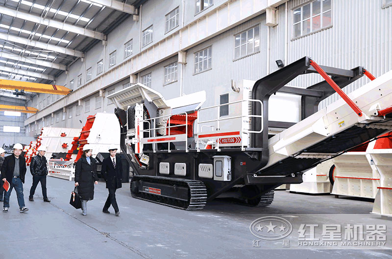 想找型號全、價格優(yōu)惠的履帶液壓巖石破碎機廠家，來這里！