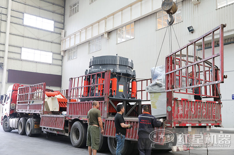 處理細料的圓錐破碎機下料口多大，產(chǎn)量是多少？