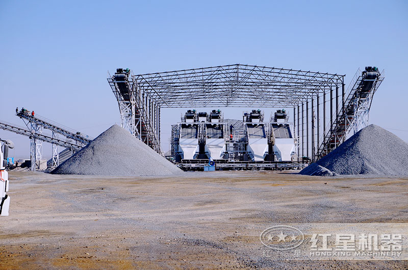 固定石子生產(chǎn)線設備生產(chǎn)現(xiàn)場