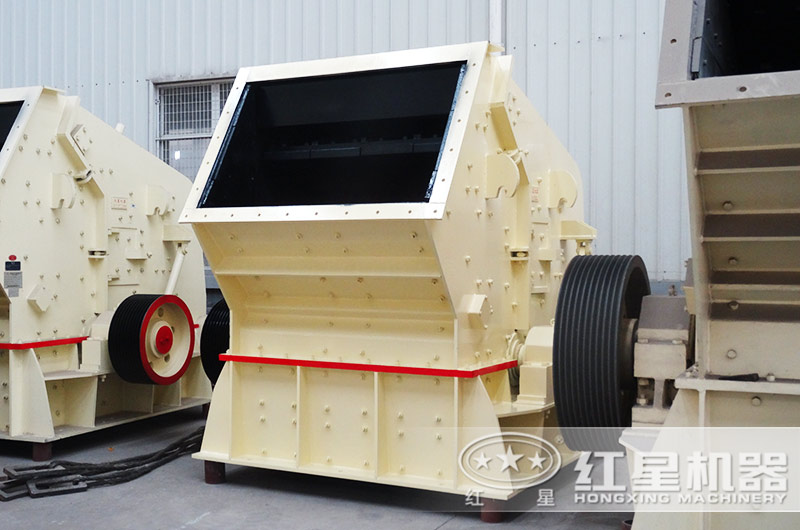 反擊破碎機型號有幾種？價格多少錢一臺？