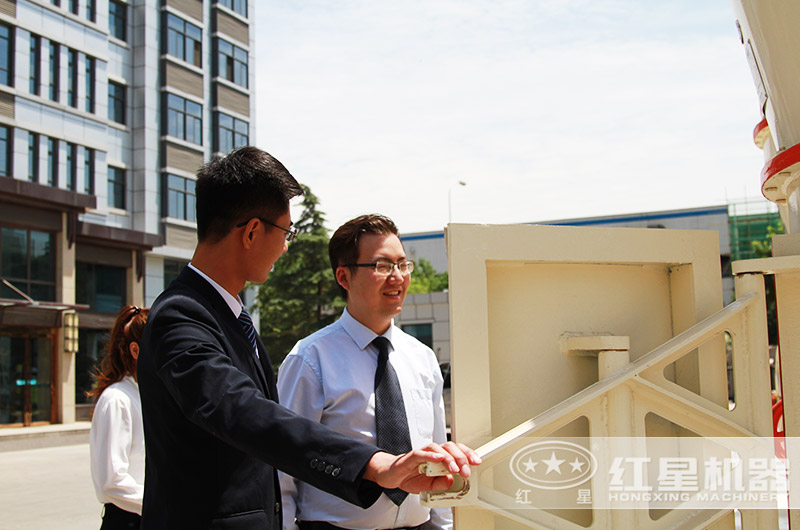 客戶(hù)來(lái)廠參觀考察