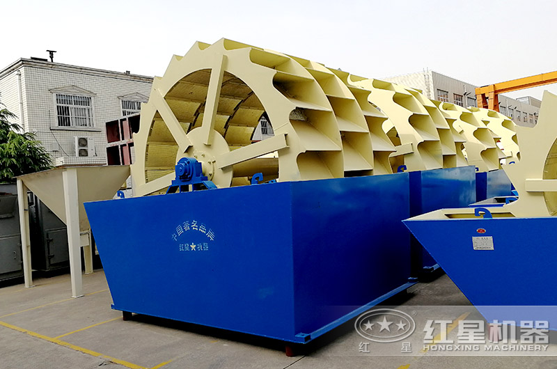 洗石英砂用什么洗？這款輪斗洗砂機(jī)效率高還便宜