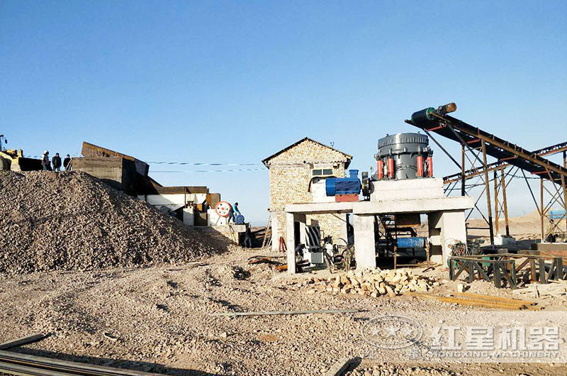 鄂破+圓錐破安裝現(xiàn)場