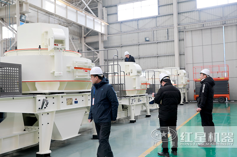 客戶來(lái)廠考察VSI制砂機(jī)