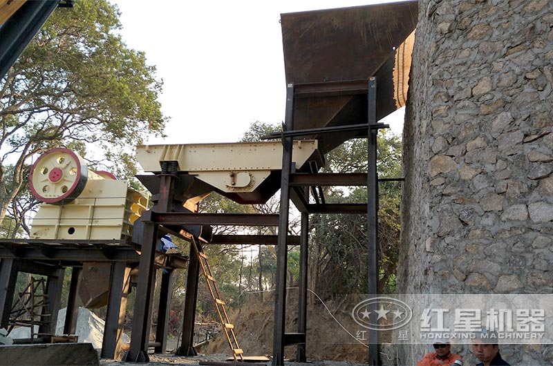 沙場(chǎng)好做嗎？開(kāi)辦一個(gè)小型沙場(chǎng)需要哪些機(jī)器？