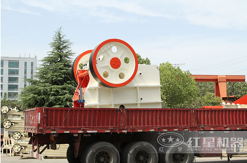 客戶訂購的顎破機發(fā)貨啦！