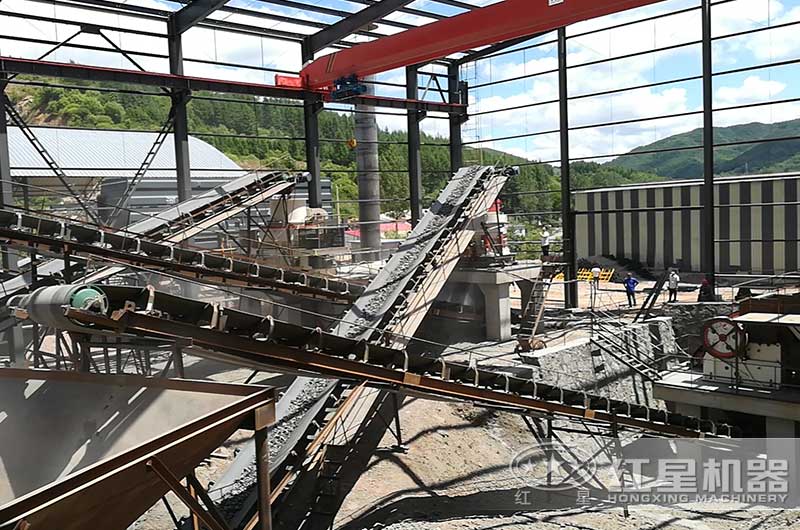 碎石價(jià)格多少錢一方？中碎碎石機(jī)一天能碎多少噸？多少錢一臺？